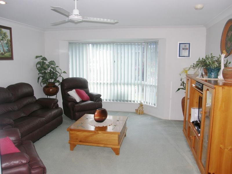 18 McCormack Avenue, Rural View QLD 4740