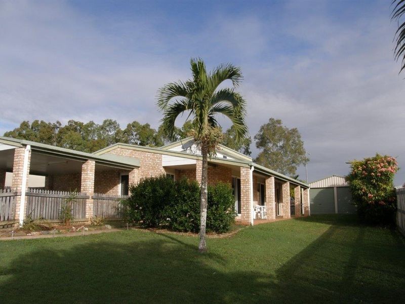 30 Bradman Drive, Glenella QLD 4740