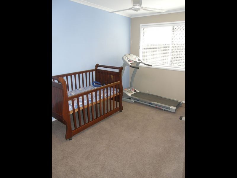 30 Bradman Drive, Glenella QLD 4740