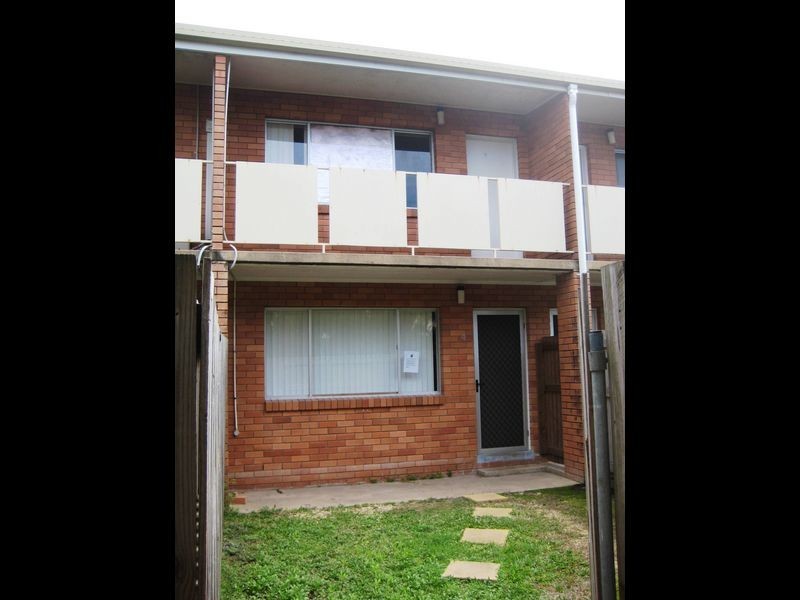 4/11 Lavarack Street, North Mackay QLD 4740