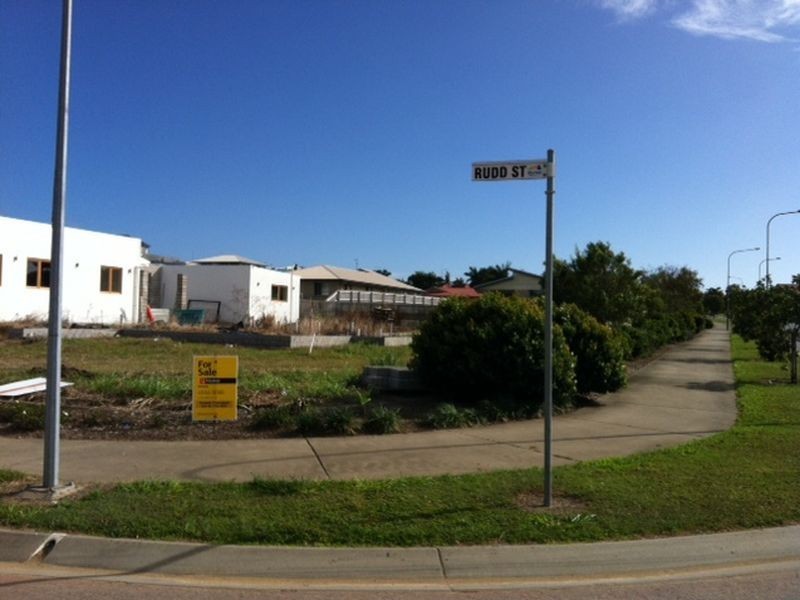 2 Rudd Street, Rural View QLD 4740