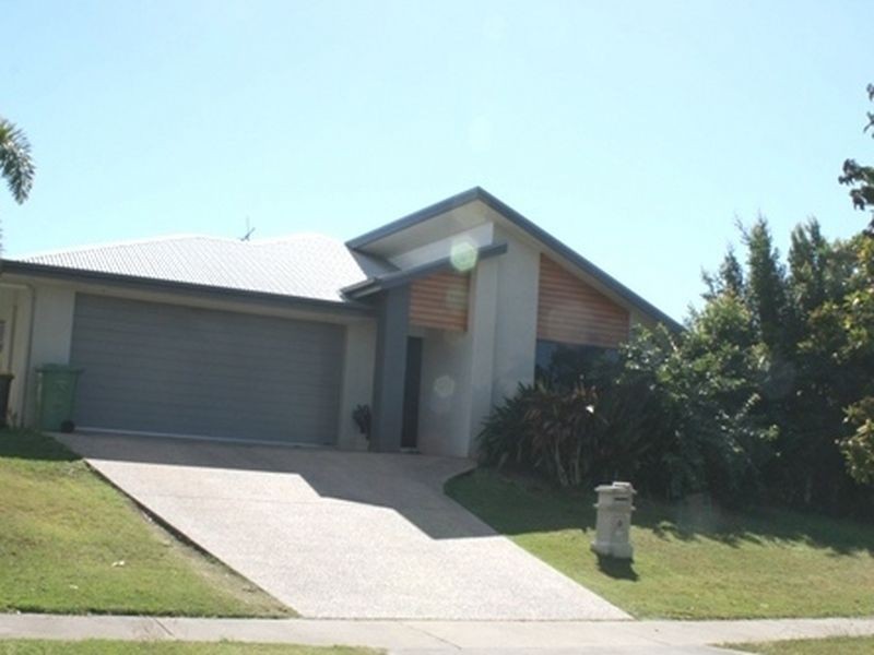 60 Barber Drive, Eimeo QLD 4740