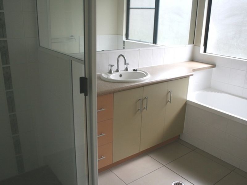 60 Barber Drive, Eimeo QLD 4740