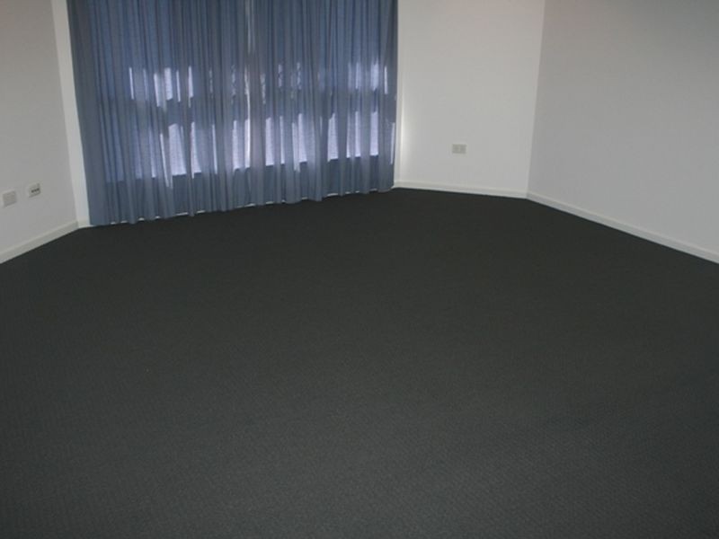 8 Kentia Court, North Mackay QLD 4740