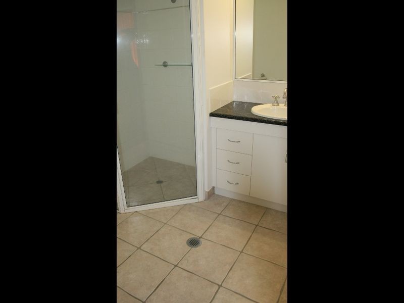 8 Kentia Court, North Mackay QLD 4740