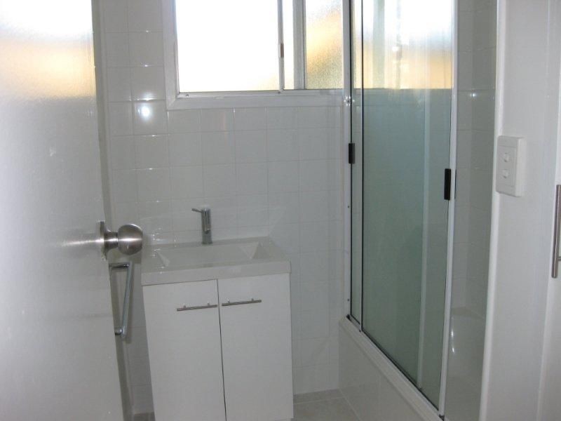 88 Mills Avenue, Moranbah QLD 4744