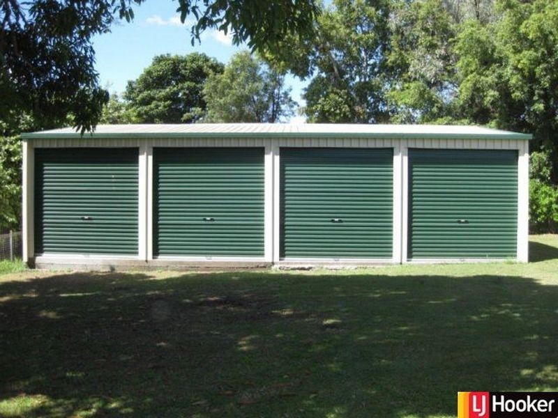 10 ROSE STREET, Moranbah QLD 4744