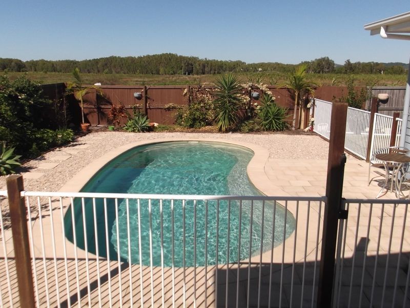 27 Companion Way, Bucasia QLD 4750