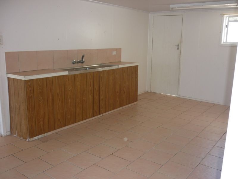 7 Robinson Street, North Mackay QLD 4740