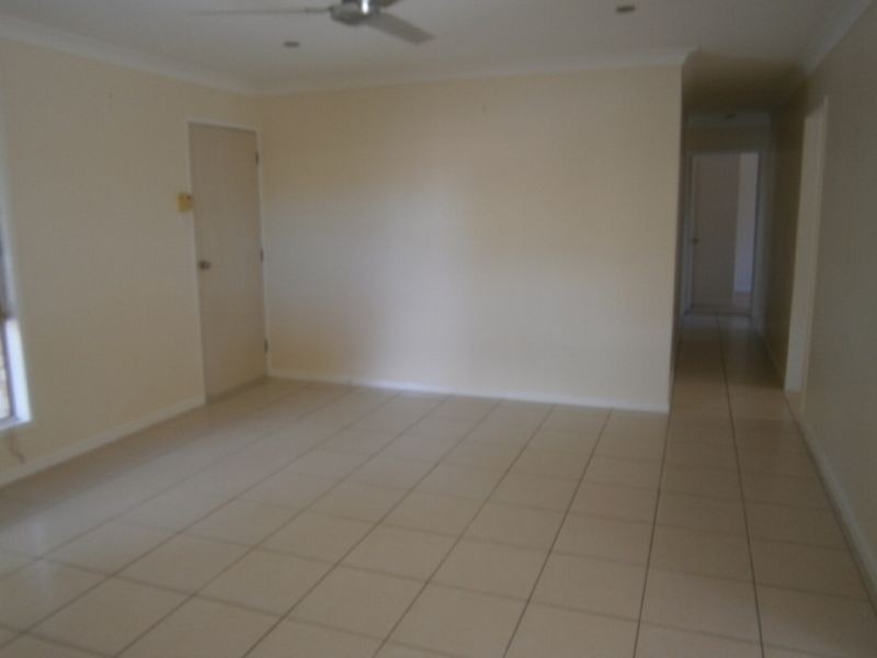 15 Elizabeth Drive, Bucasia QLD 4750