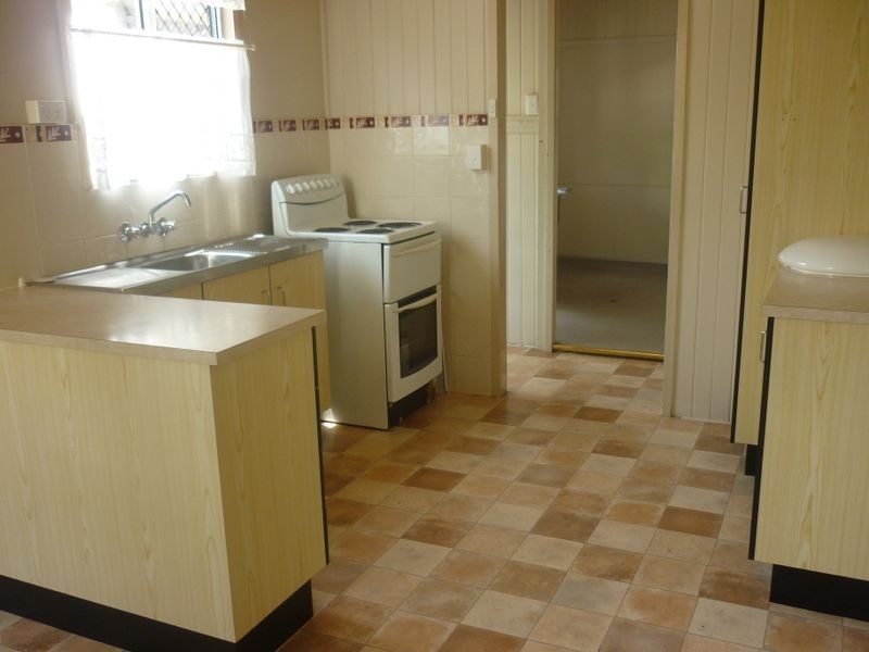 185 Nebo Road, West Mackay QLD 4740