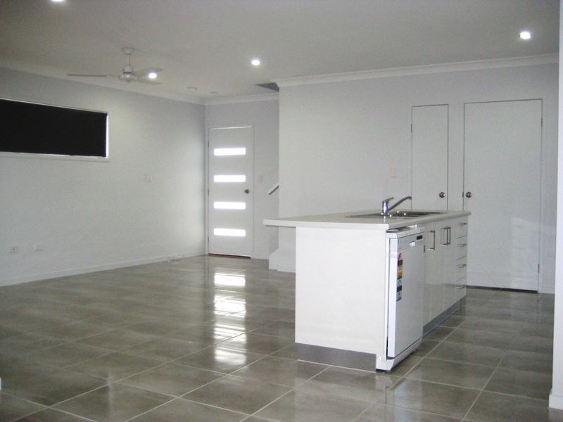 25 Maranark Avenue, Glenella QLD 4740