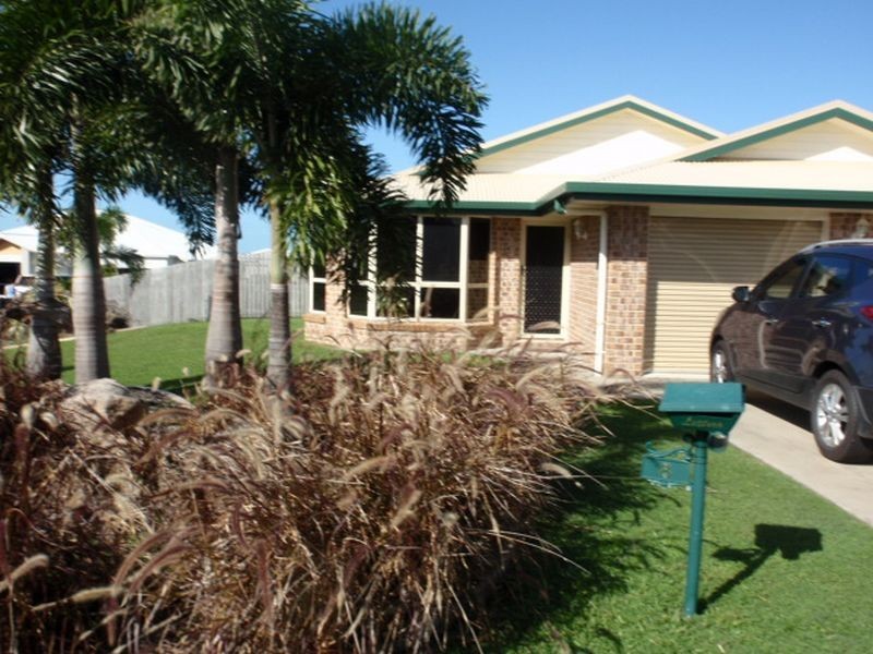 8 Kinghorn Street, Eimeo QLD 4740