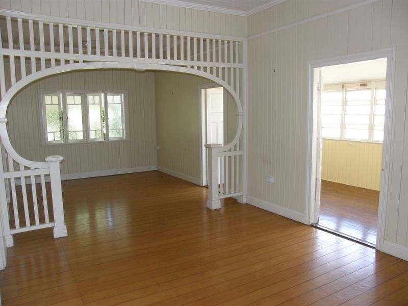 12 Carl Murray Street, Beaconsfield QLD 4740