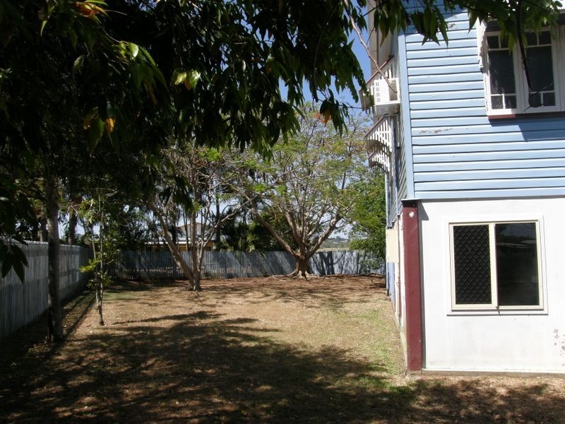 12 Carl Murray Street, Beaconsfield QLD 4740