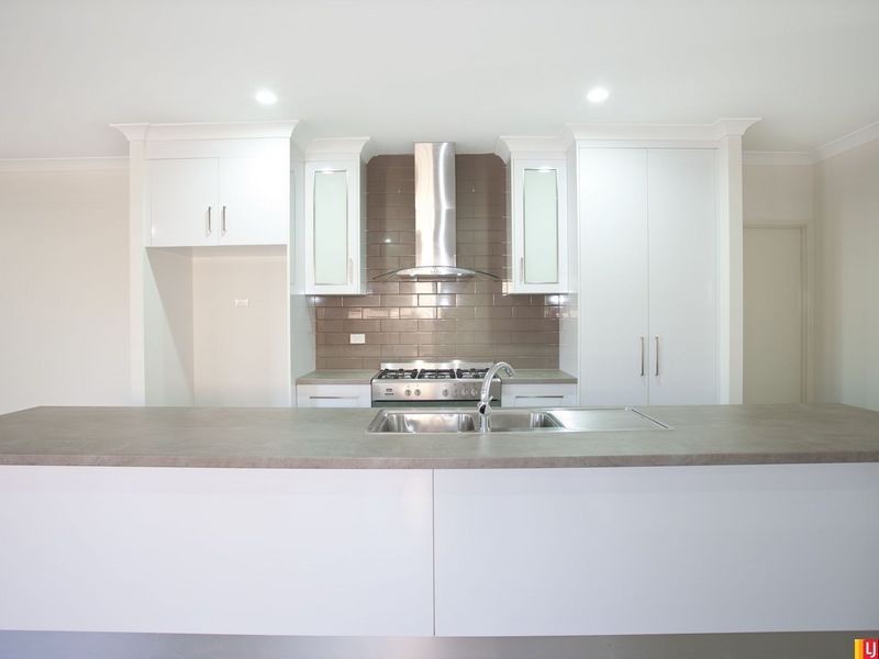 8 Cartledge Court, North Mackay QLD 4740