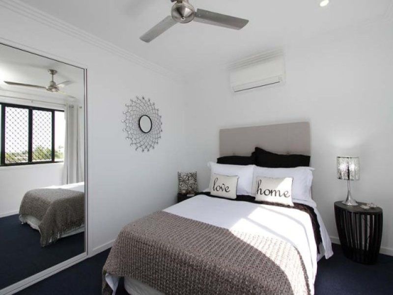 2 Sam Bezzina Drive, Beaconsfield QLD 4740