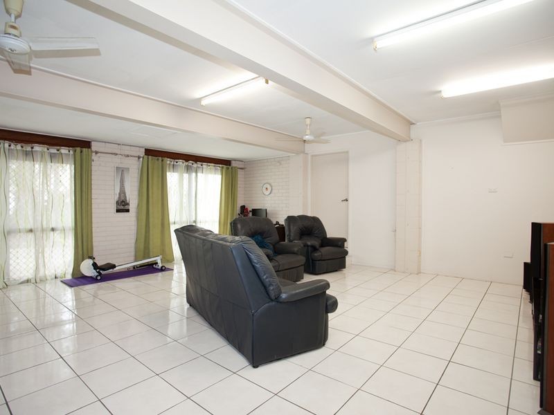 7 Cheribon Avenue, Mount Pleasant QLD 4740