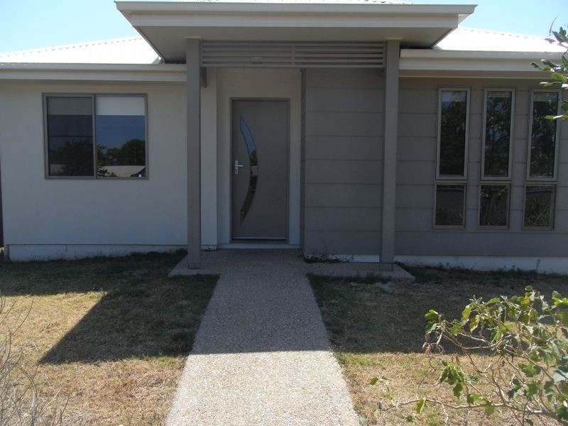 5 Thornbill Lane, Andergrove QLD 4740