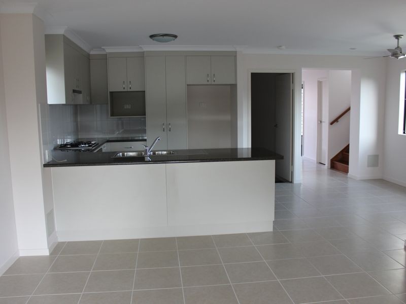 2/21 SUNITA DRIVE, Andergrove QLD 4740