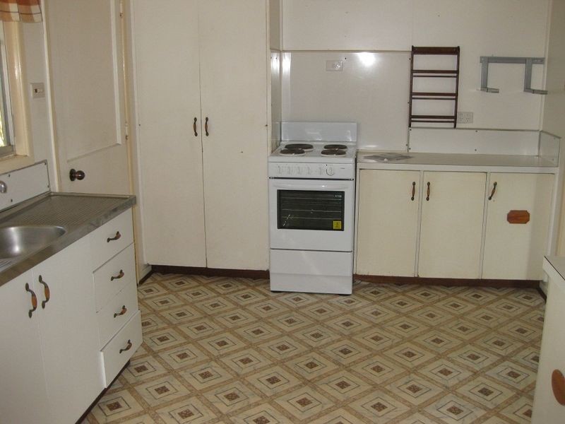 3 Macarthur Street, Moranbah QLD 4744