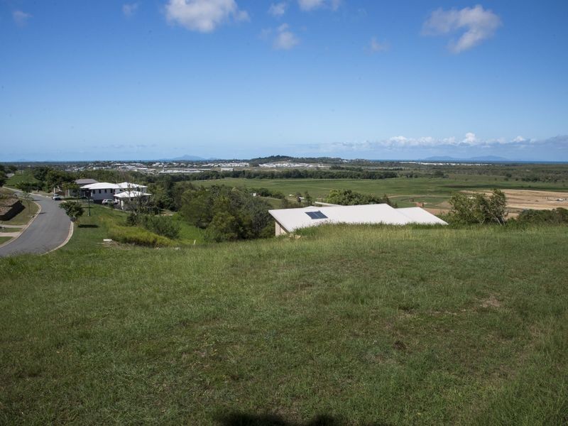 32 Shuttlewood Drive, Mackay QLD 4740