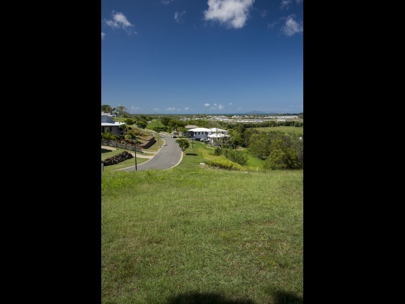 32 Shuttlewood Drive, Mackay QLD 4740