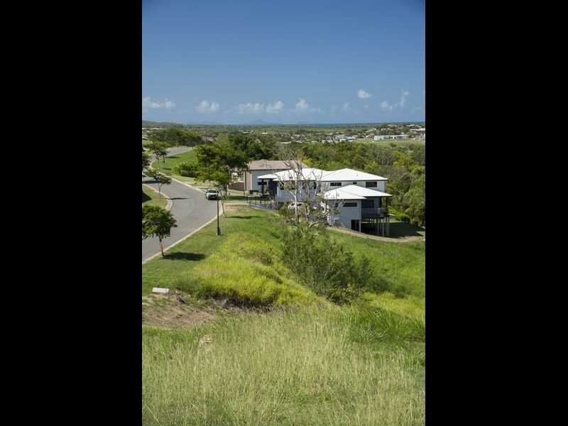 32 Shuttlewood Drive, Mackay QLD 4740
