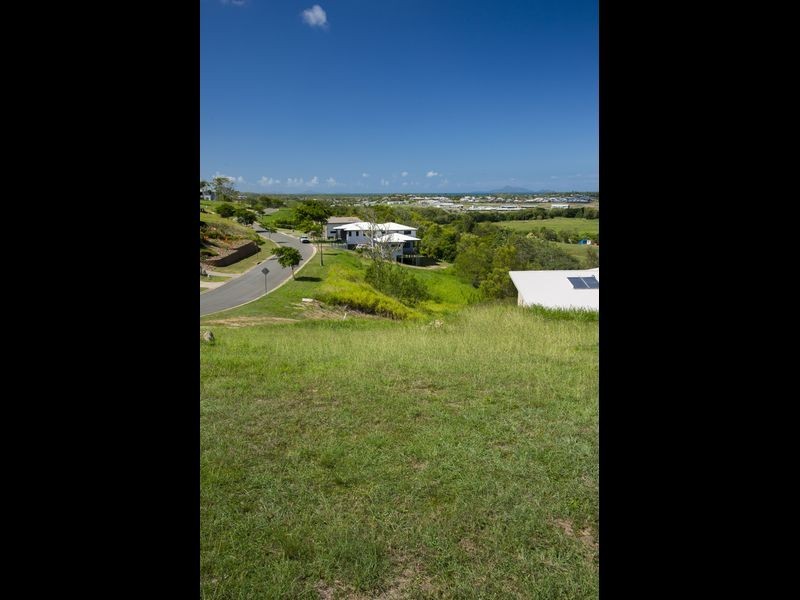 32 Shuttlewood Drive, Mackay QLD 4740