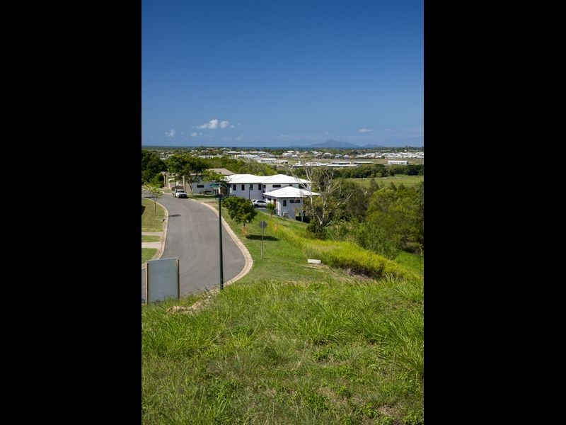 32 Shuttlewood Drive, Mackay QLD 4740