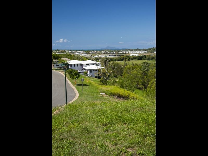 32 Shuttlewood Drive, Mackay QLD 4740