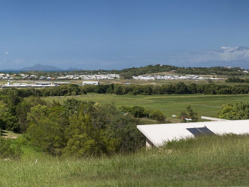 32 Shuttlewood Drive, Mackay QLD 4740