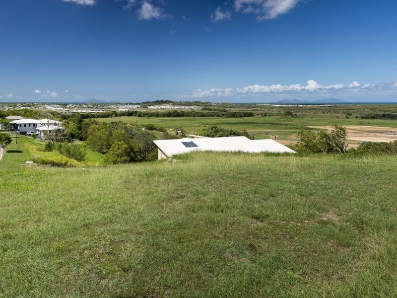32 Shuttlewood Drive, Mackay QLD 4740