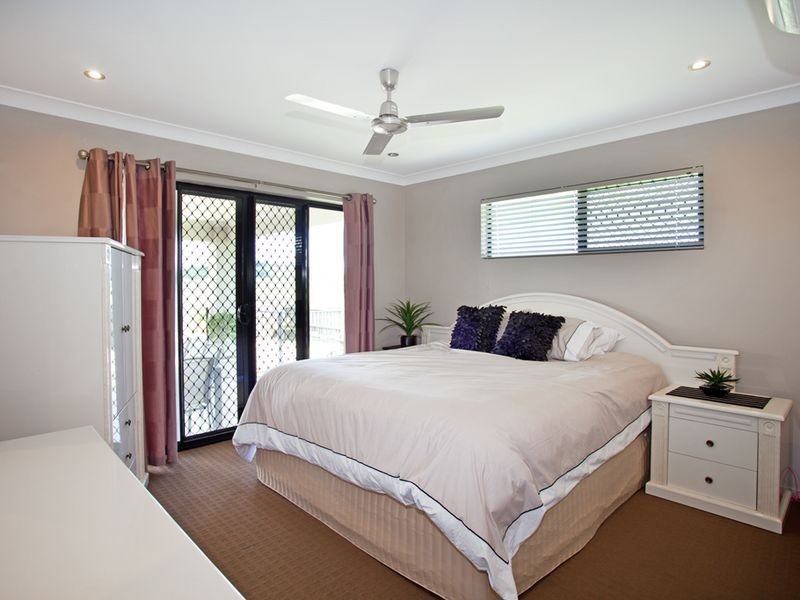 77 Gingham Street, Glenella QLD 4740