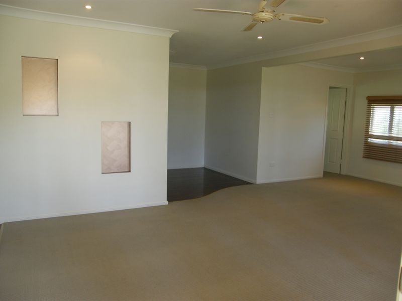 5 Roberts Avenue, North Mackay QLD 4740