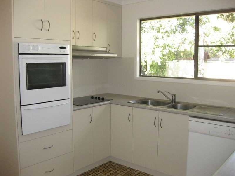 184 Mills Avenue, Moranbah QLD 4744