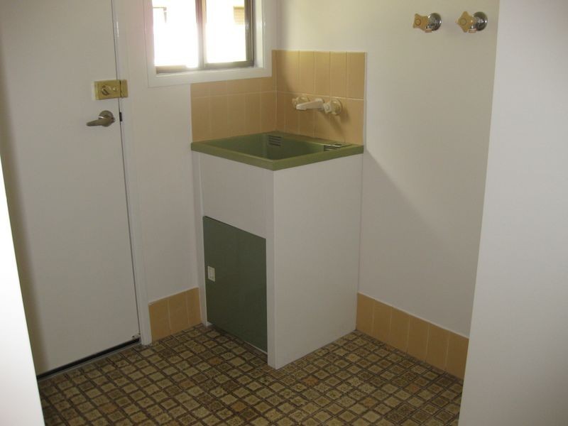 184 Mills Avenue, Moranbah QLD 4744