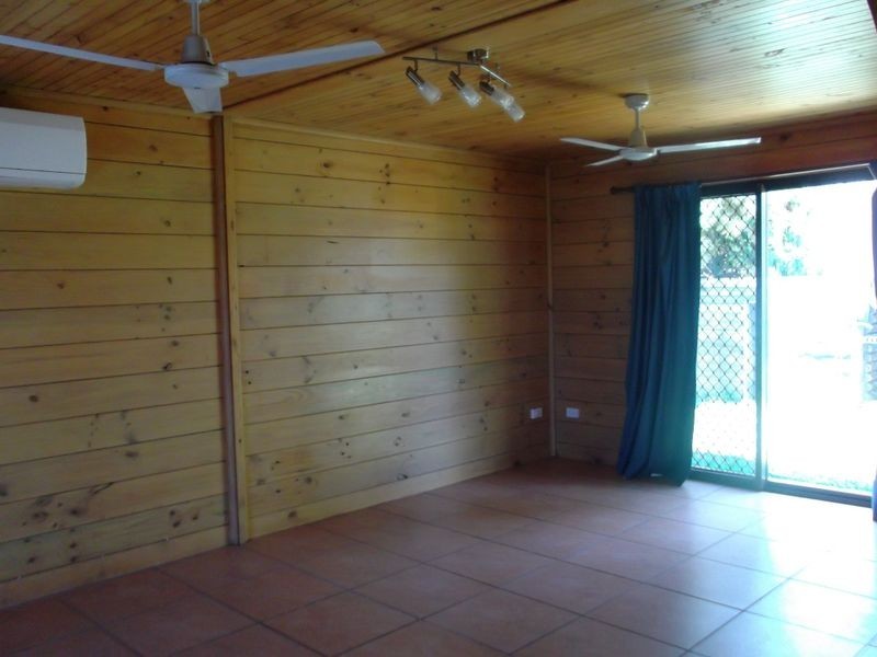 12 Hillcrest Street, Eimeo QLD 4740