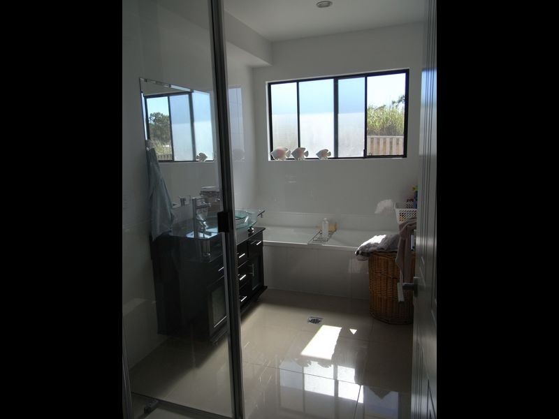 1/ 33 Narrabeen, Blacks Beach QLD 4740