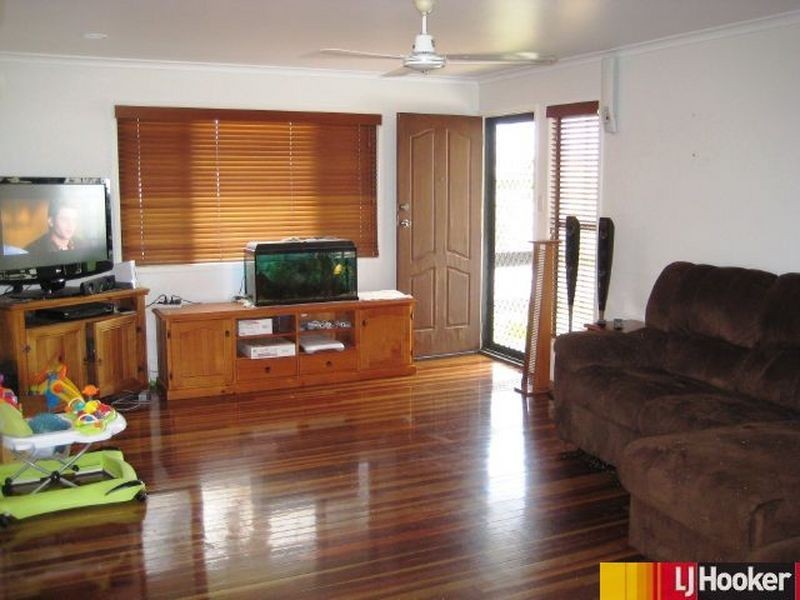4 Viola Street, Glenella QLD 4740