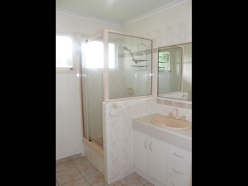 33 Burgess Street, North Mackay QLD 4740