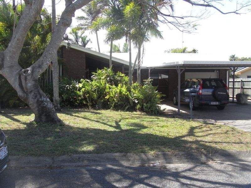 28 Cavanagh Drive, Blacks Beach QLD 4740
