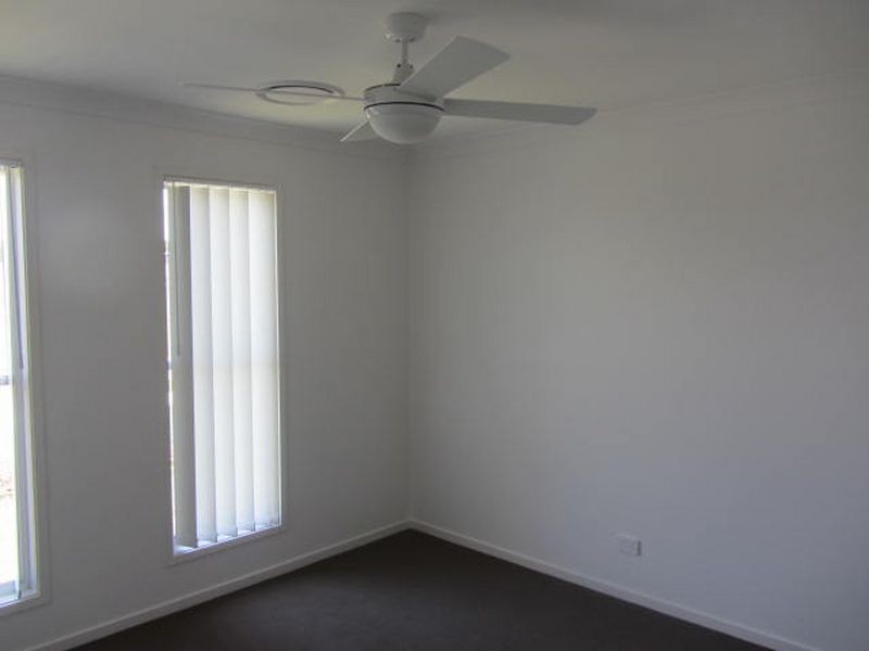 19 Elgans Parade, Rural View QLD 4740