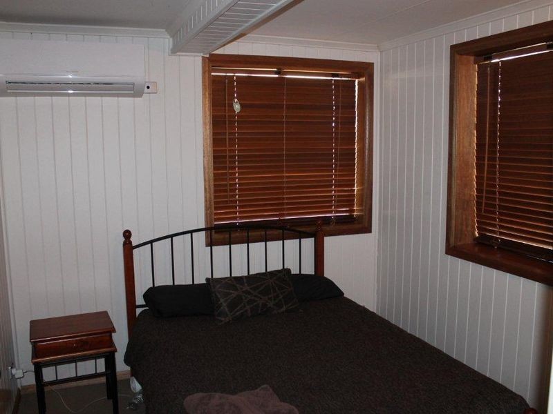 9 Wickham Street, Moranbah QLD 4744