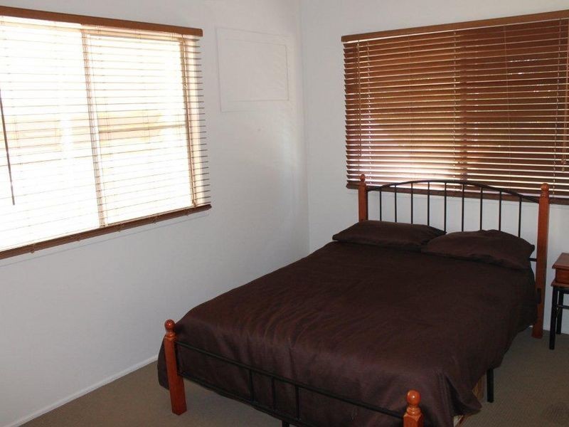9 Wickham Street, Moranbah QLD 4744
