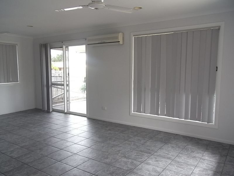 11 Kristy Crescent, Eimeo QLD 4740