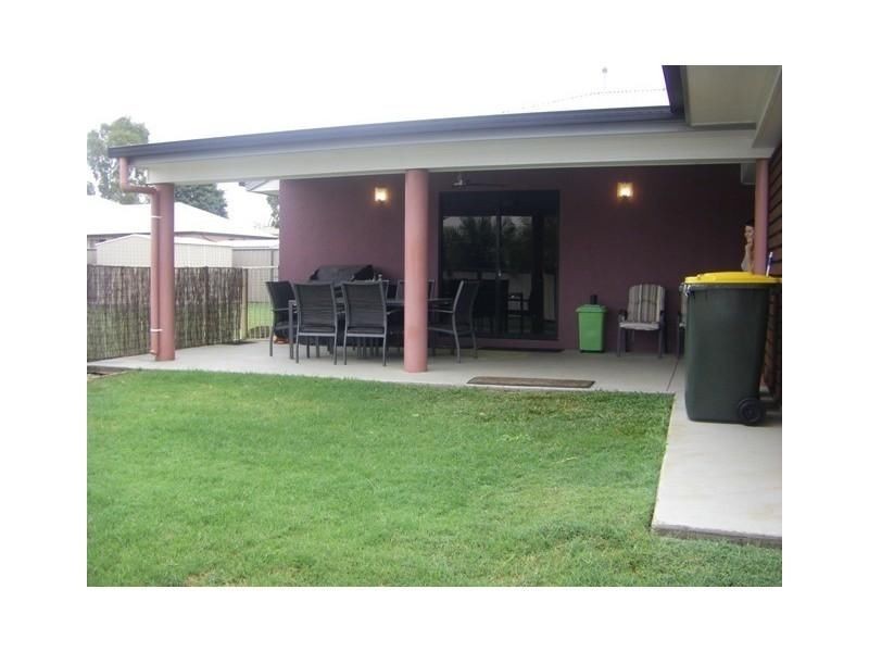 48 Yeates Street, Moranbah QLD 4744