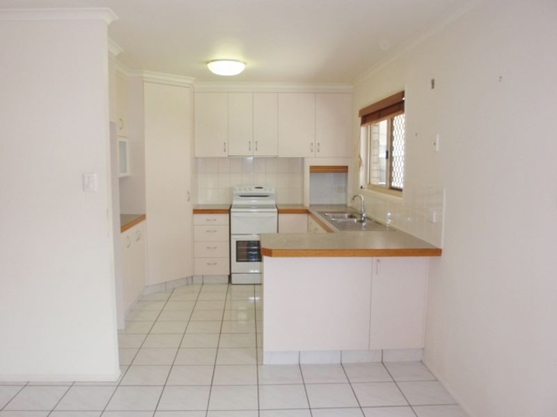 17 Broomdykes Drive, Beaconsfield QLD 4740