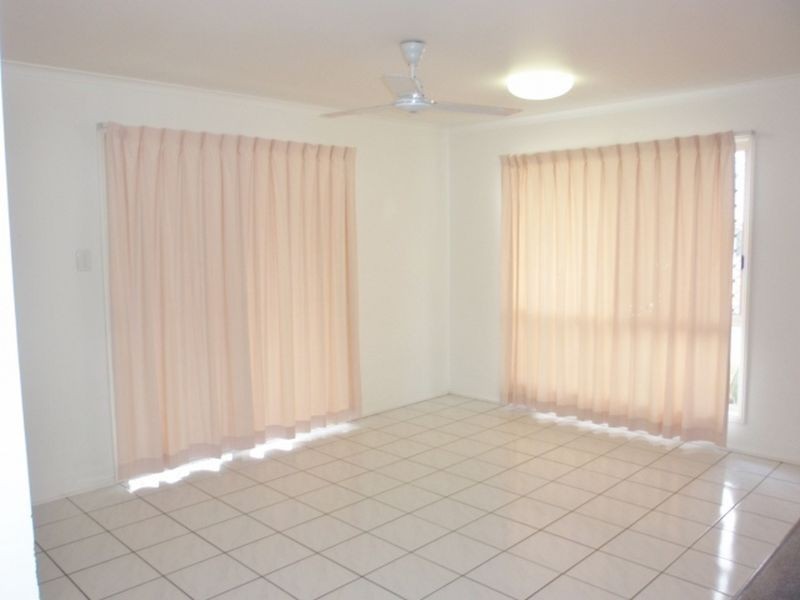 17 Broomdykes Drive, Beaconsfield QLD 4740