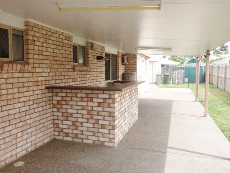 17 Broomdykes Drive, Beaconsfield QLD 4740